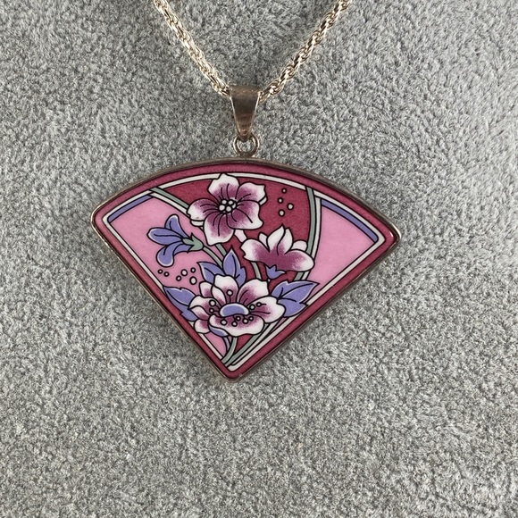 Vintage Michaela Frey Designer Floral Pendant inspired by Art Nouveau designs - Picture 8 of 8